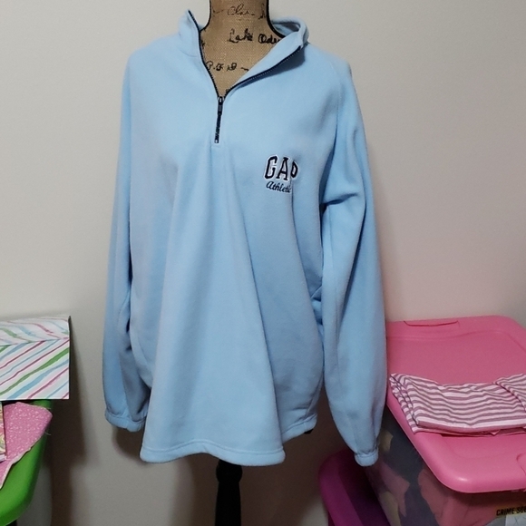 Xl baby blue gap fleece. - Picture 1 of 3